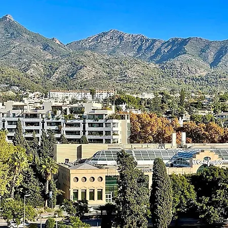 Beautiful Flat With A Wonderful View Close To The Hotel Marbella