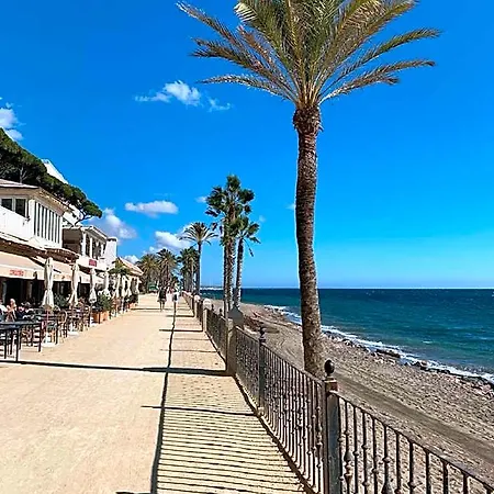 Beautiful Flat With A Wonderful View Close To The 4* Marbella