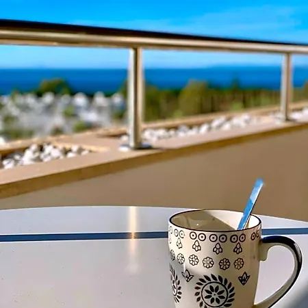 Beautiful Flat With A Wonderful View Close To The 4* Marbella