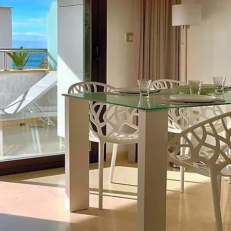 Beautiful Flat With A Wonderful View Close To The 4* Marbella