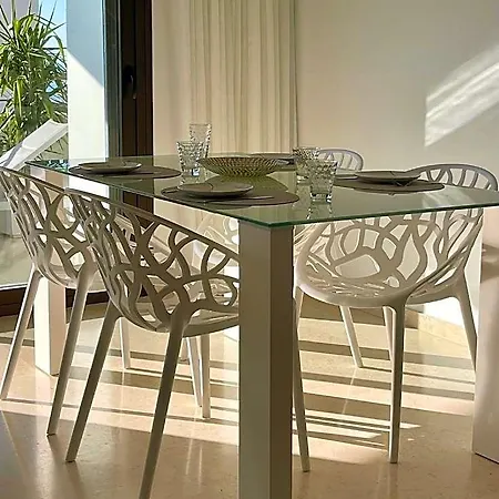 Beautiful Flat With A Wonderful View Close To The Hotel Marbella